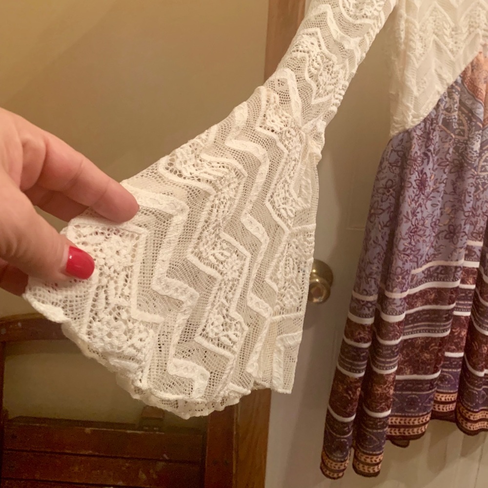 Dress - Picture 3 of 6